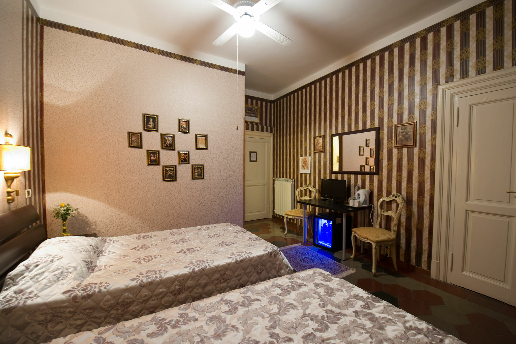Art Domus Reale Bed & Breakfast Roma Eksteriør bilde